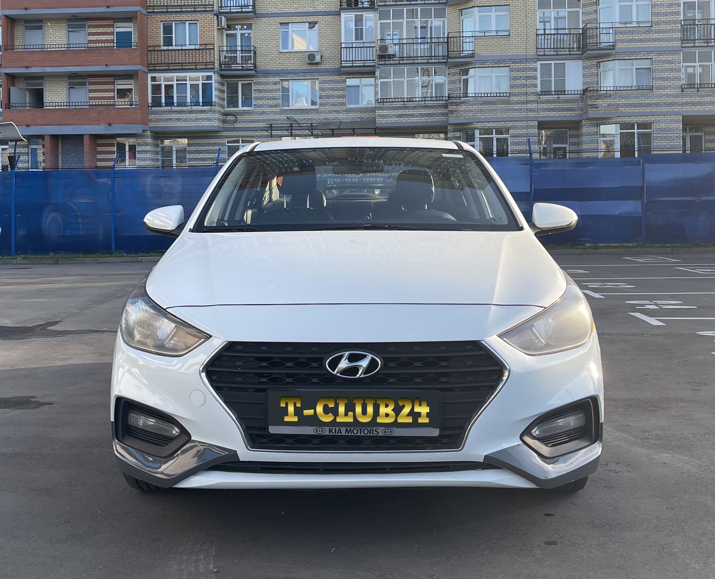 Hyundai Solaris — реальное фото со старого сайта T-CLUB24